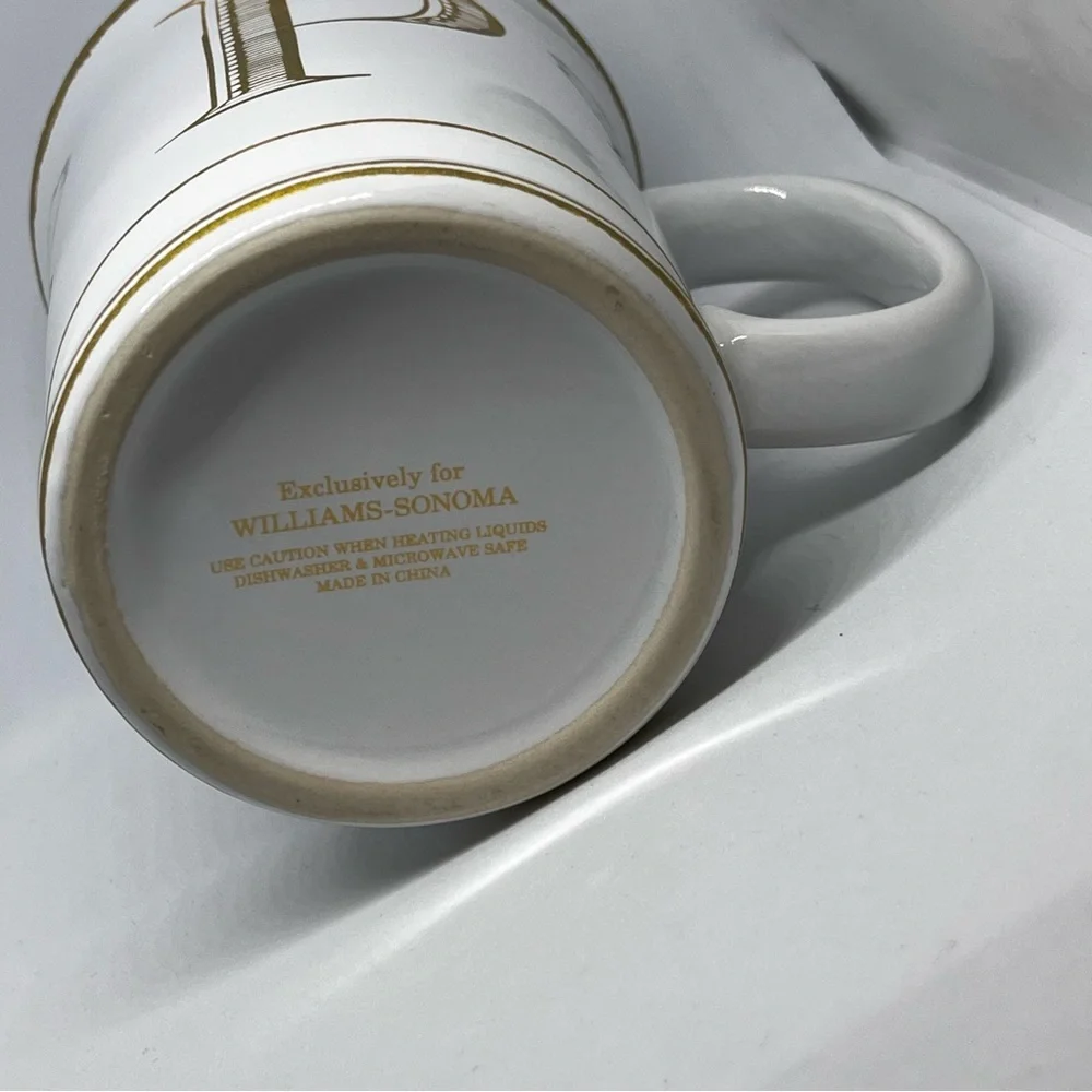 WILLIAMS SONOMA Initial 